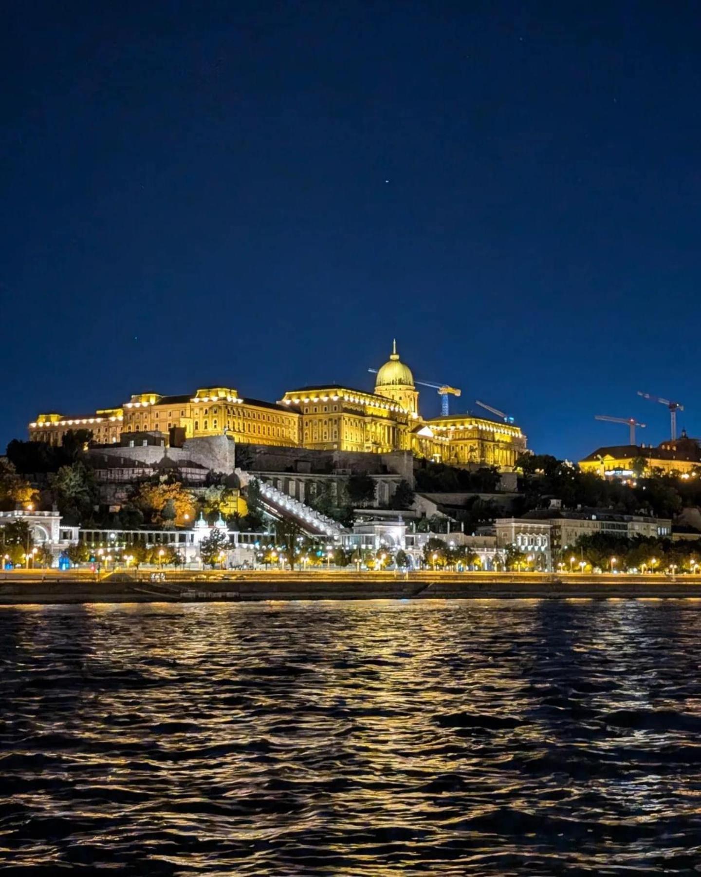 Premium Apartment By The Danube With Ac Budapeşte Dış mekan fotoğraf